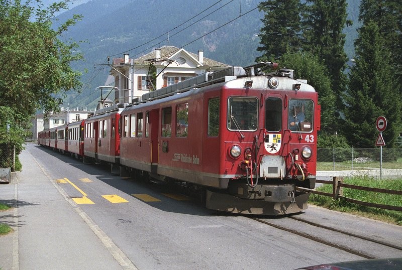 RhB9008-N002.jpg