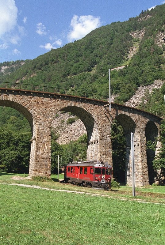 RhB9008-N008.jpg