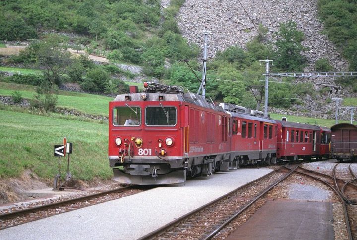 RhB9008-N011.jpg