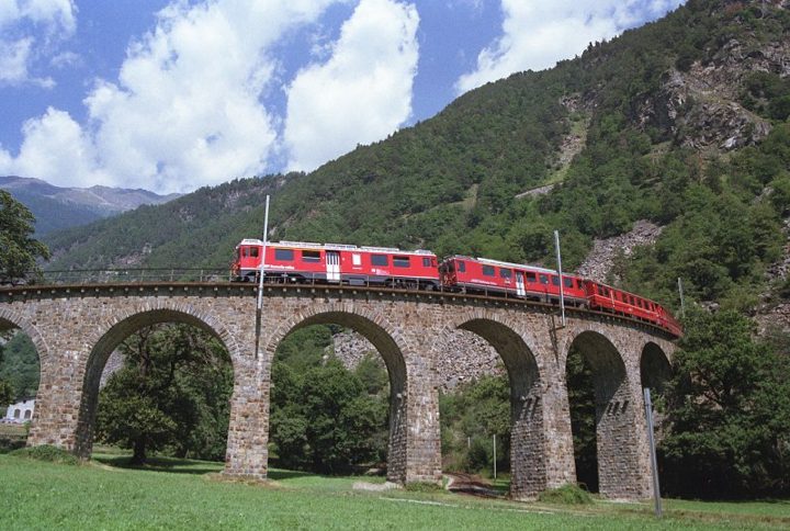 RhB9008-N045.jpg