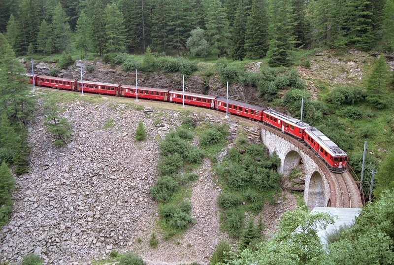 RhB9008-N069.jpg