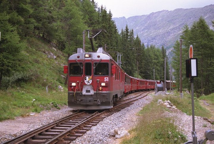 RhB9008-N072.jpg