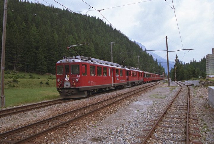 RhB9008-N082.jpg